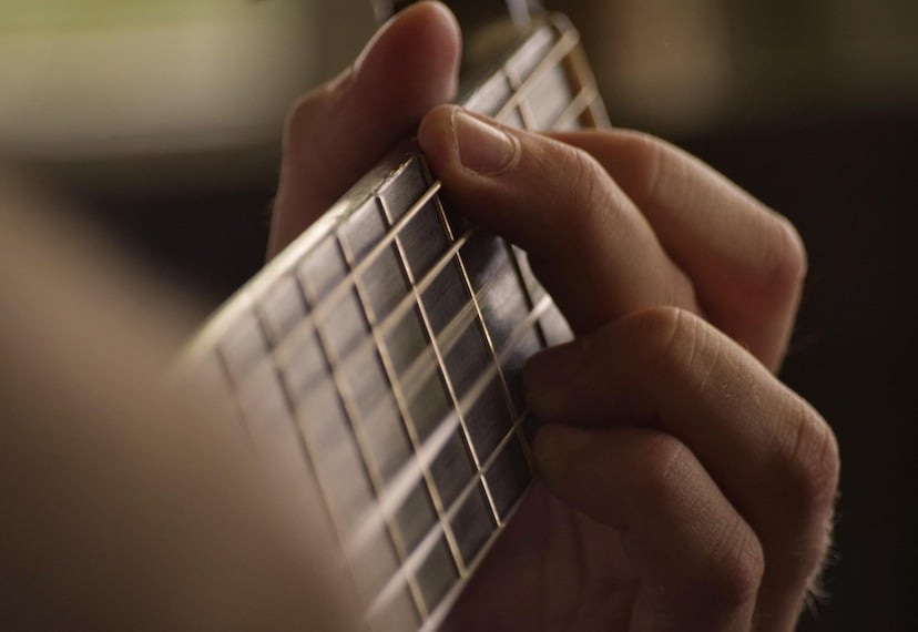 Why the Guitar Is the Perfect Instrument to Start This Spring